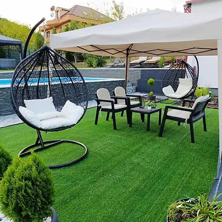 Villa Lea *